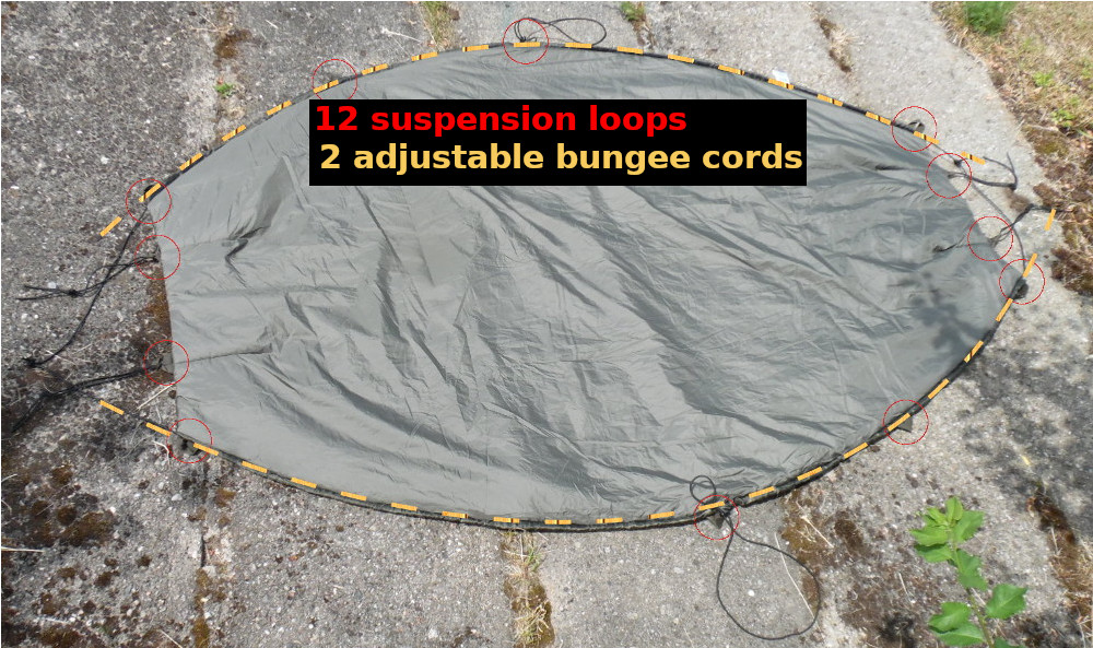 Snugpak Underquilt construction: 12 loops and 2 adjustable elastic straps allow easy adjustment of the underquilt without leaving the hammock